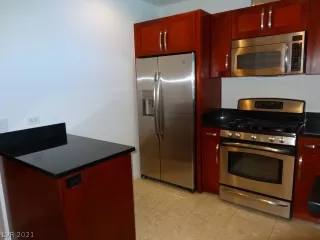 Photo #6: 2350390 Listing 