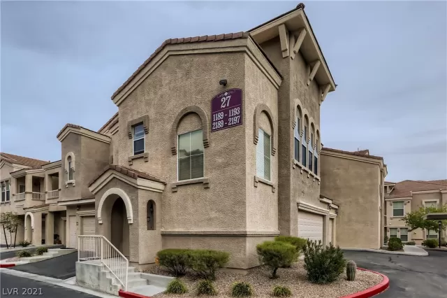 MLS: 2350393 Condo For Sale