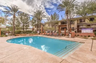 Photo #2: 2350412 Listing 