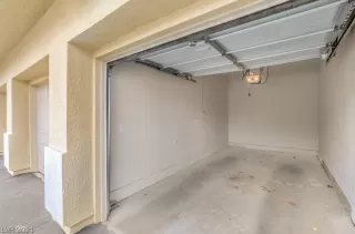 Photo #5: 2350412 Listing 