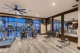 Photo #2: 2350443 Listing 