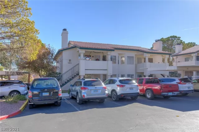 MLS: 2350471 Condo For Sale