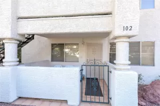 Photo #1: 2350471 Listing 