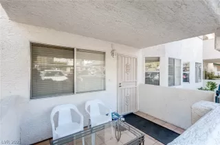 Photo #2: 2350471 Listing 