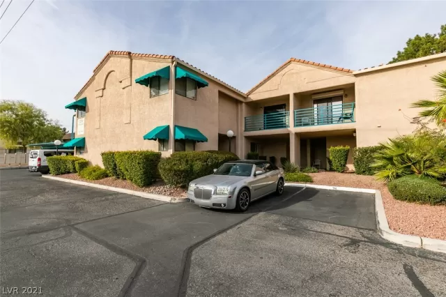 MLS: 2350483 Condo For Sale