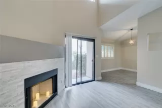 Photo #5: 2350483 Listing 