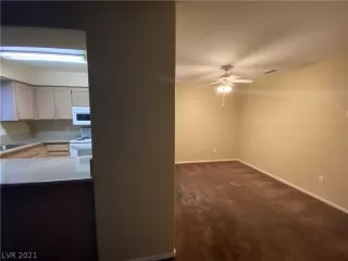 Photo #5: 2350488 Listing