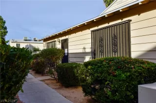 Photo #1: 2350601 Listing