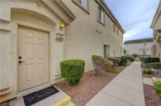 Photo #2: 2350607 Listing