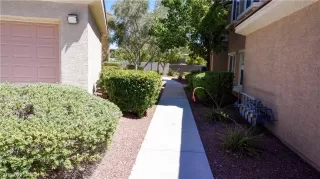 Photo #1: 2350610 Listing