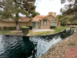 Photo #2: 2350614 Listing 