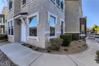 Photo #1: 2350658 Listing