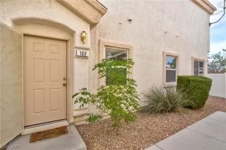 Photo #2: 2350682 Listing 