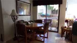 Photo #4: 2350702 Listing 