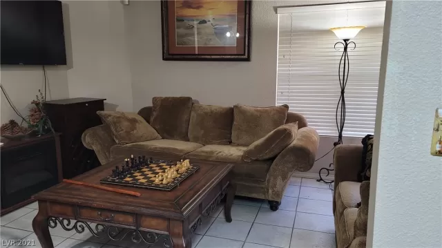 MLS: 2350724 Condo For Sale