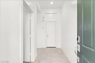 Photo #3: 2350726 Listing 