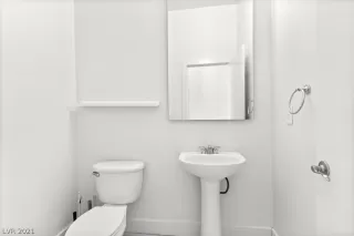 Photo #4: 2350726 Listing 