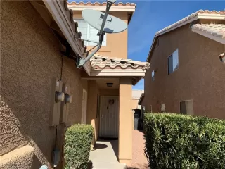 Photo #1: 2350867 Listing 