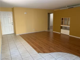 Photo #2: 2350867 Listing 