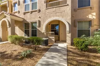 Photo #1: 2350903 Listing