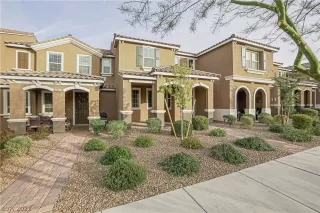 Photo #1: 2350937 Listing 