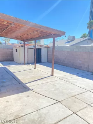 Photo #6: 2351098 Listing 