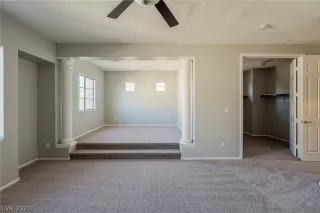 Photo #4: 2351136 Listing