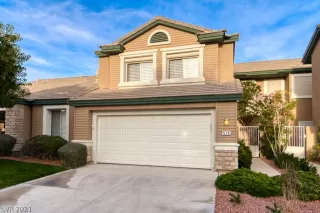 Photo #2: 2351168 Listing