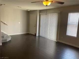 Photo #4: 2351183 Listing 