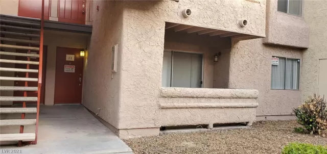 MLS: 2351187 Condo For Sale