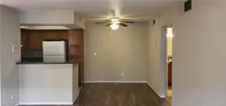 Photo #2: 2351187 Listing 