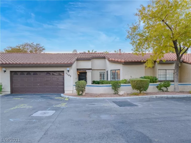 MLS: 2351199 Condo For Sale