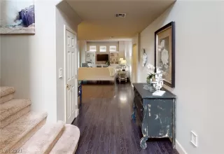 Photo #2: 2351248 Listing