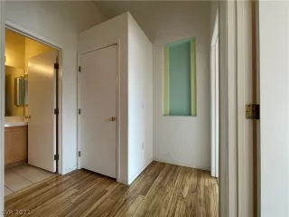 Photo #6: 2351353 Listing 