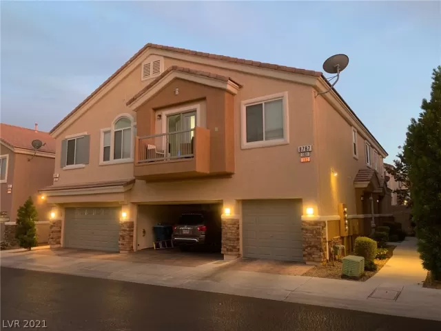 MLS: 2351372 Condo For Sale