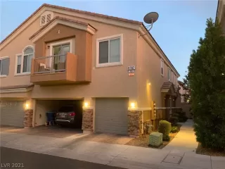 Photo #1: 2351372 Listing