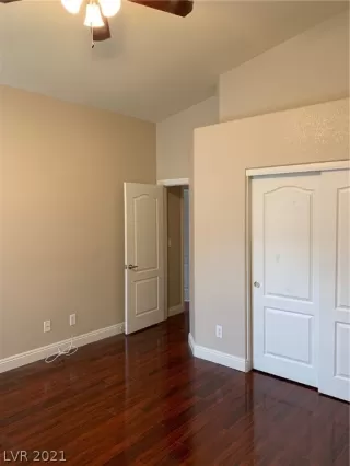 Photo #6: 2351372 Listing