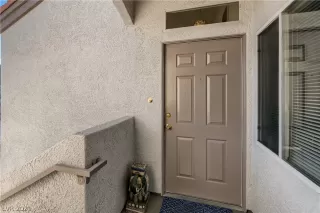 Photo #1: 2351393 Listing