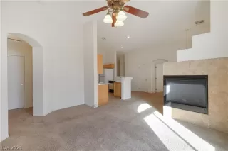 Photo #6: 2351398 Listing 