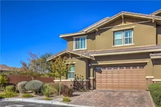 Photo #1: 2351400 Listing 