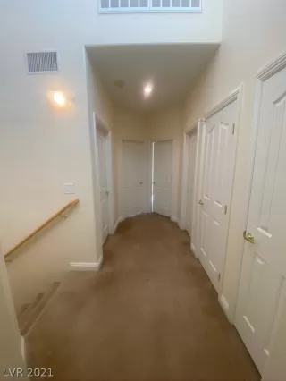 Photo #4: 2351448 Listing 