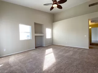 Photo #2: 2351467 Listing 