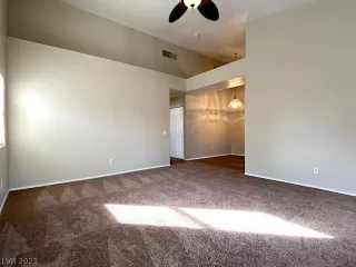 Photo #3: 2351467 Listing 