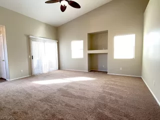 Photo #4: 2351467 Listing 