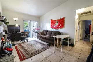 Photo #4: 2351468 Listing 