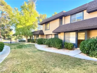 Photo #1: 2351471 Listing 