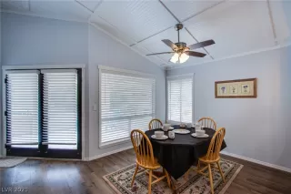 Photo #5: 2351489 Listing