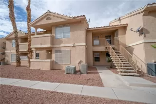 Photo #2: 2351512 Listing 