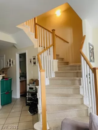 Photo #4: 2351528 Listing