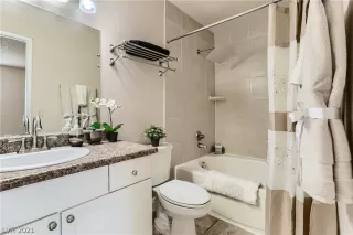 Photo #5: 2351557 Listing 